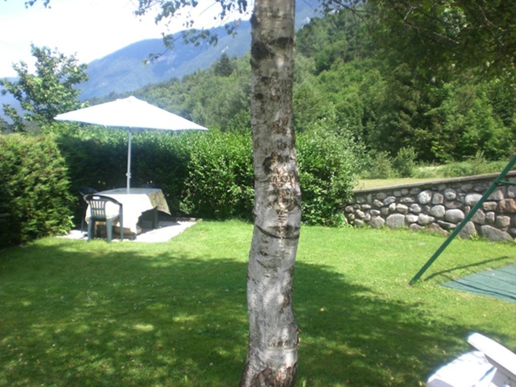 Appartamenti Penasa Renato Commezzadura Exterior foto
